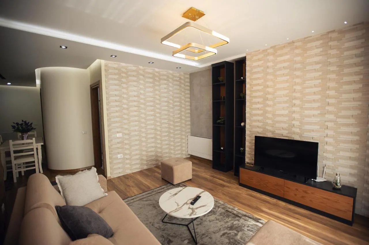 Tropicana Apartment Влёра 0*,  Албания